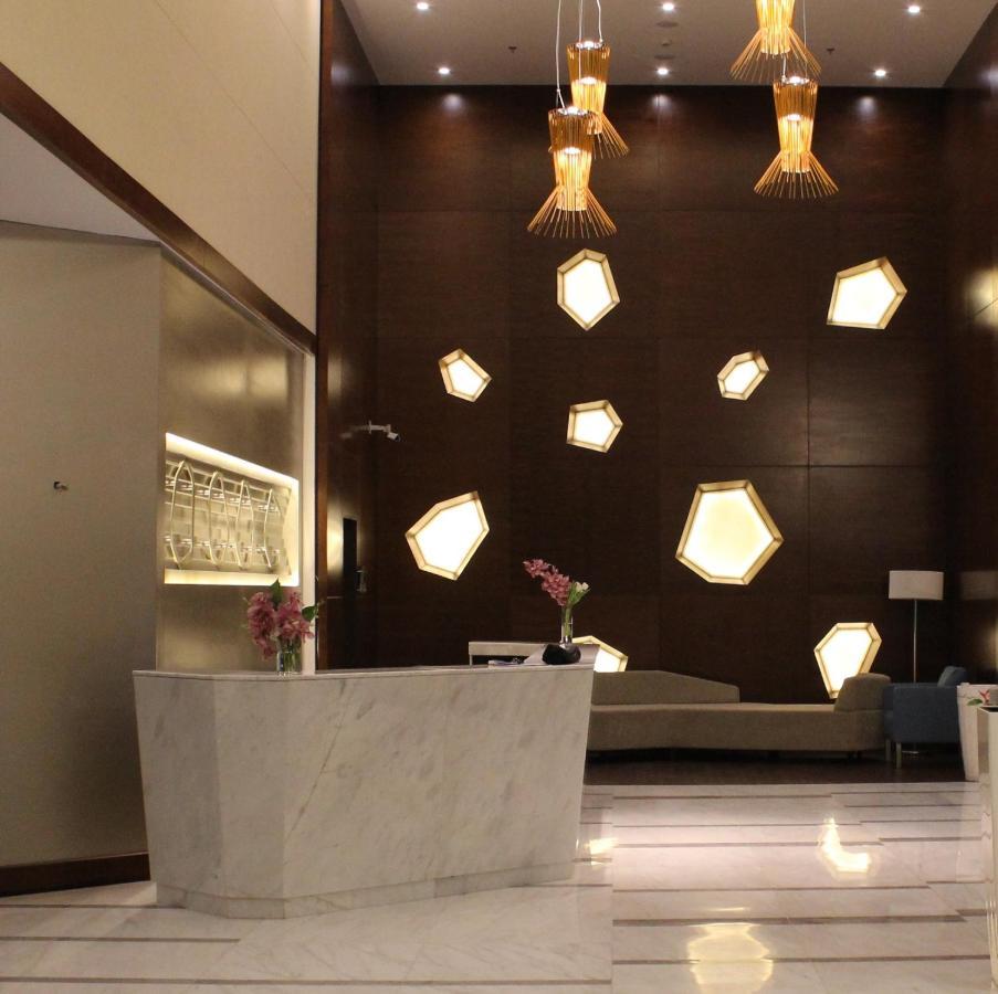 Holiday Inn Jeddah Gateway By Ihg Exterior photo