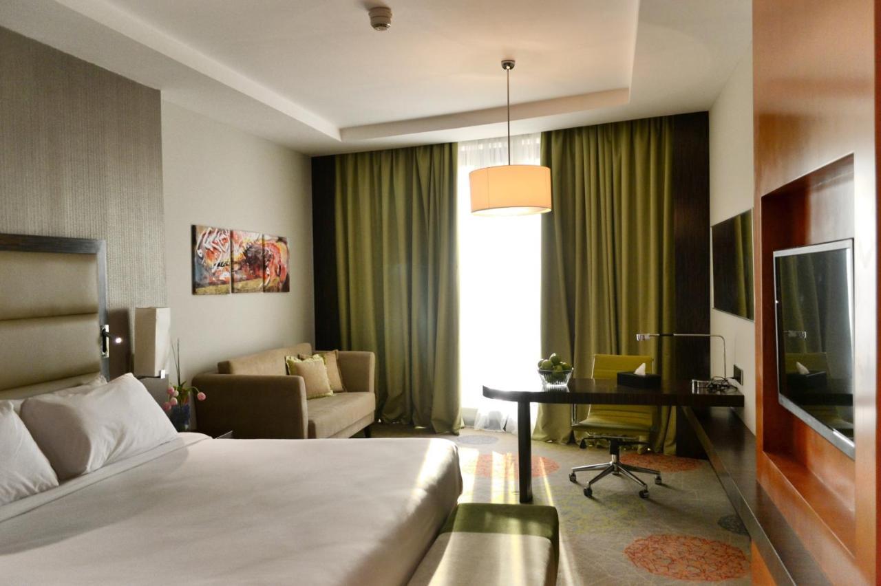 Holiday Inn Jeddah Gateway By Ihg Exterior photo