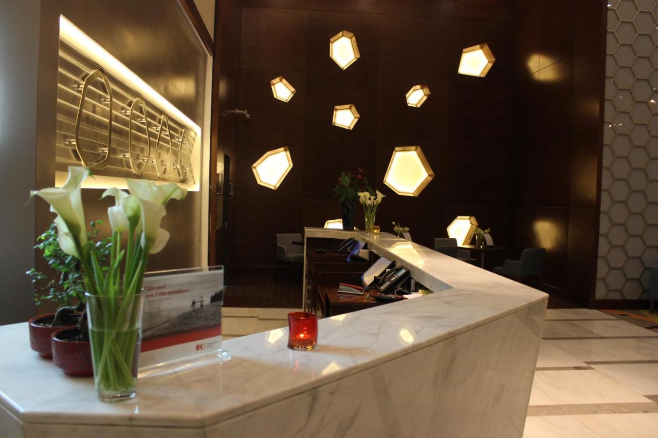 Holiday Inn Jeddah Gateway By Ihg Exterior photo