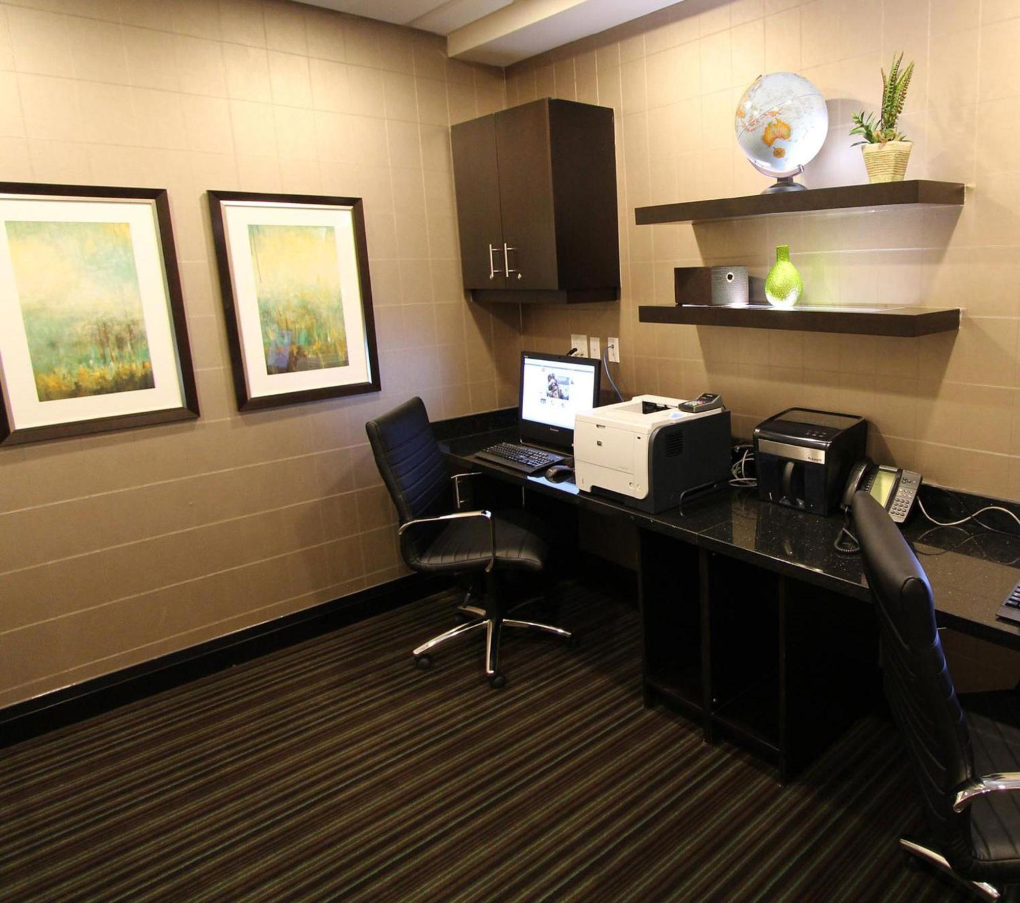 Holiday Inn Jeddah Gateway By Ihg Exterior photo