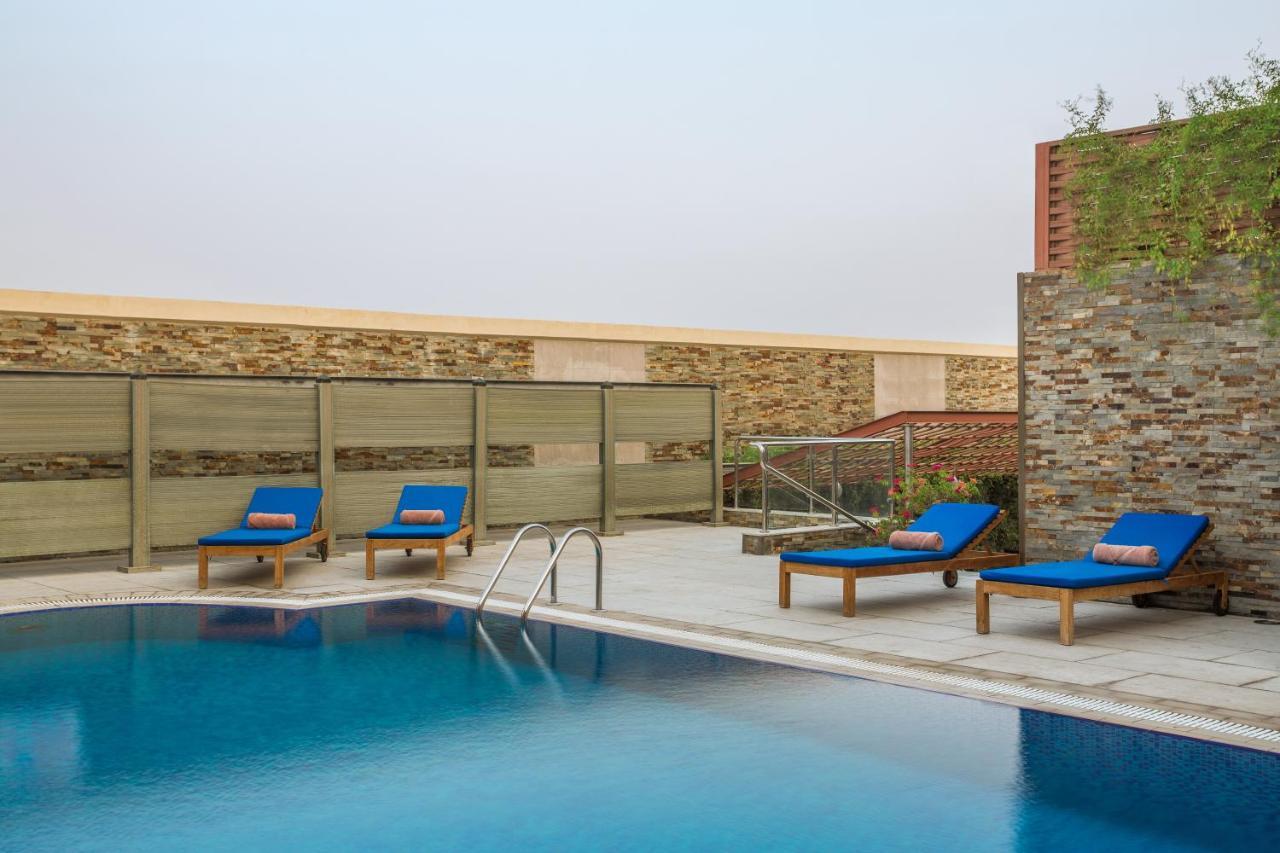 Holiday Inn Jeddah Gateway By Ihg Exterior photo